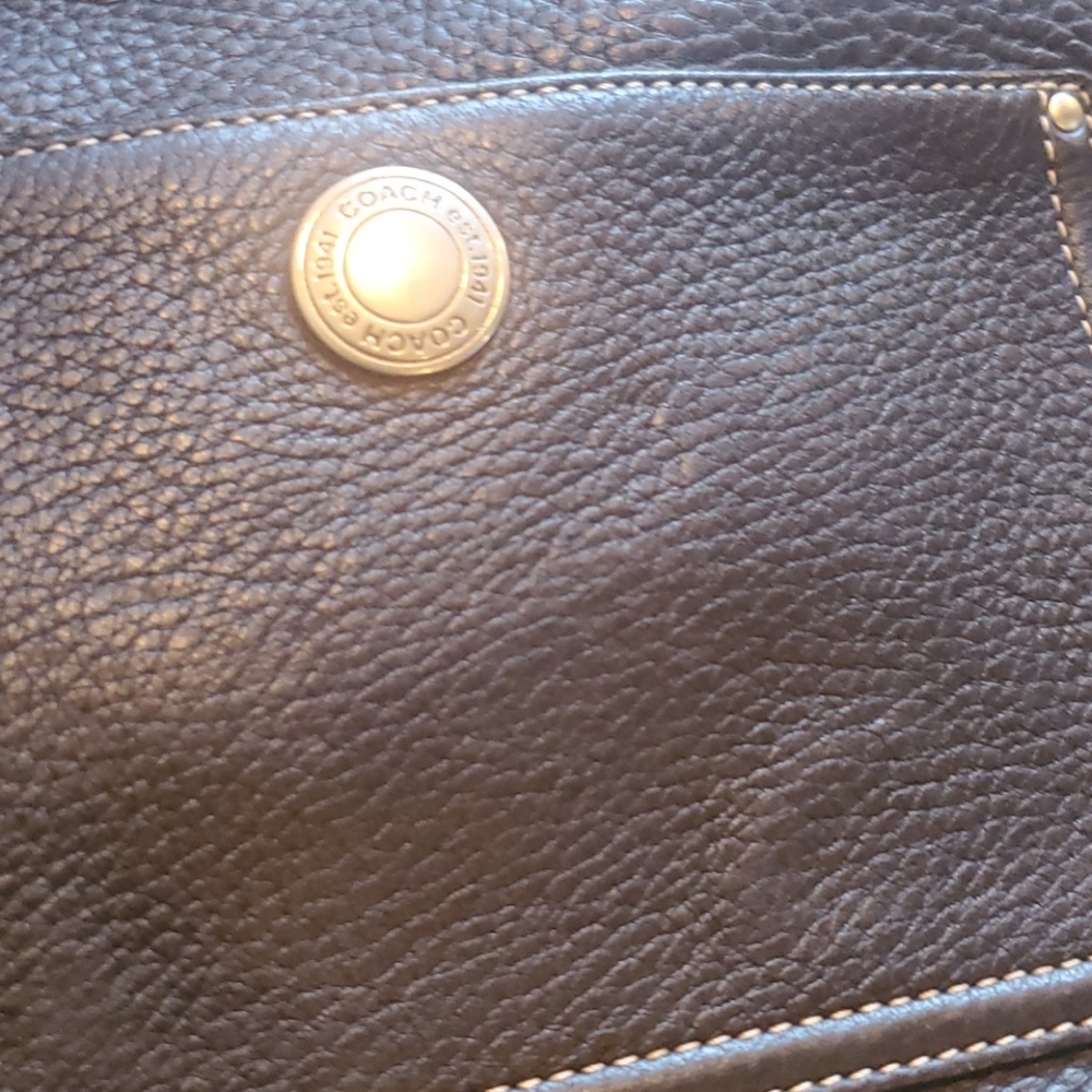 *Coach bag - Picture 5 of 9